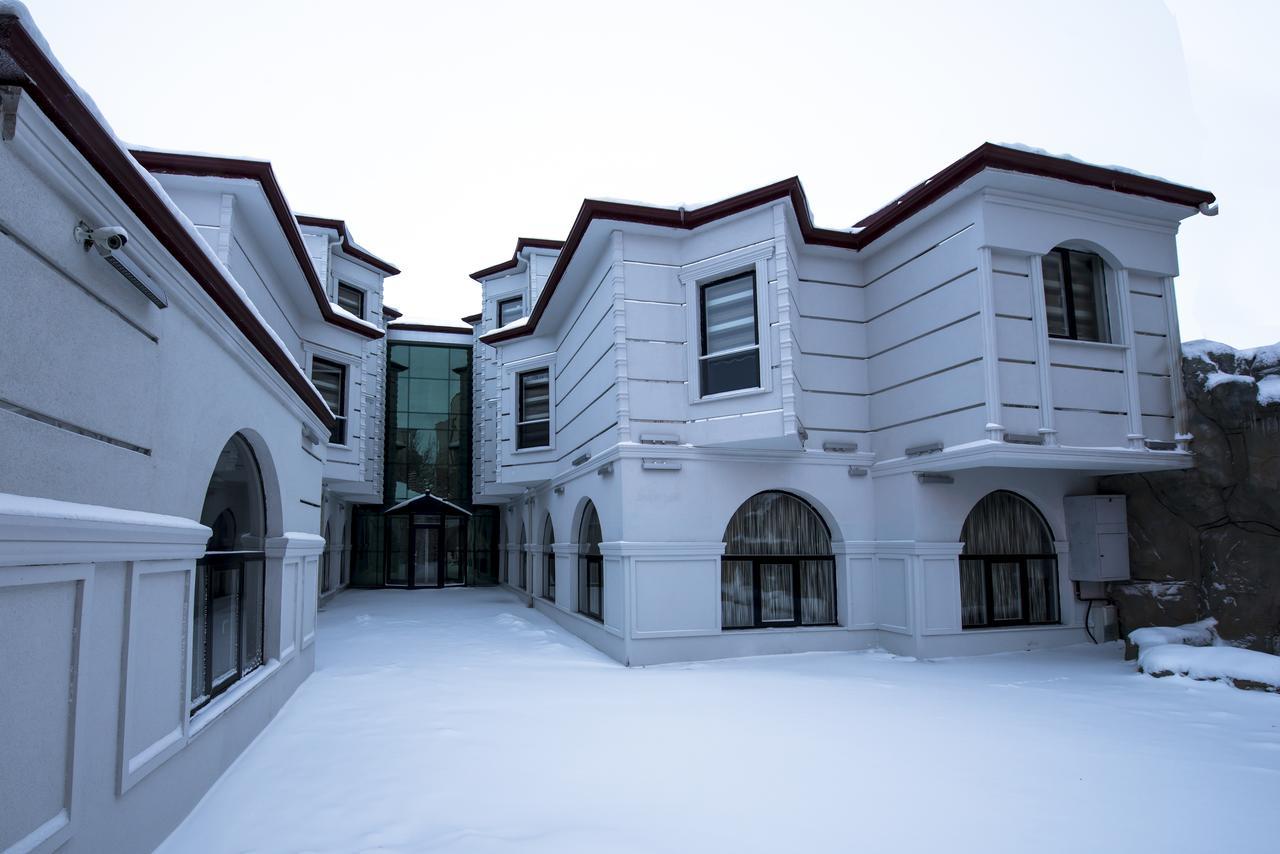 Kars-I Si̇Ri̇N Otel Exterior foto